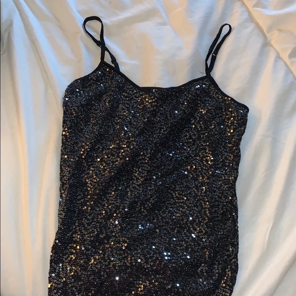 Express sequence tank top
